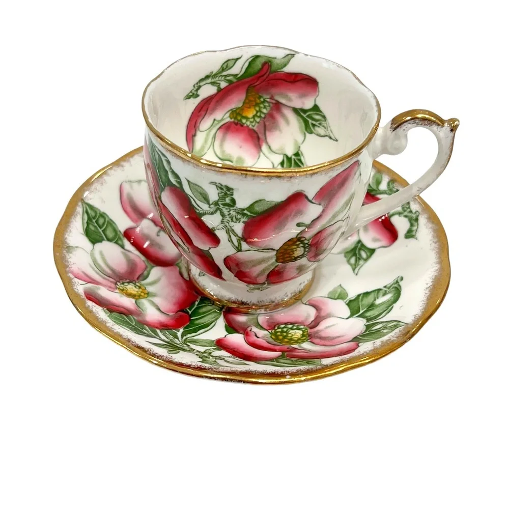 QUEEN ANNE MAGNOLIA BONE CHINA SET OF 5 CUPS & SAUCERS & 1 CREAMER WITH SAUCER